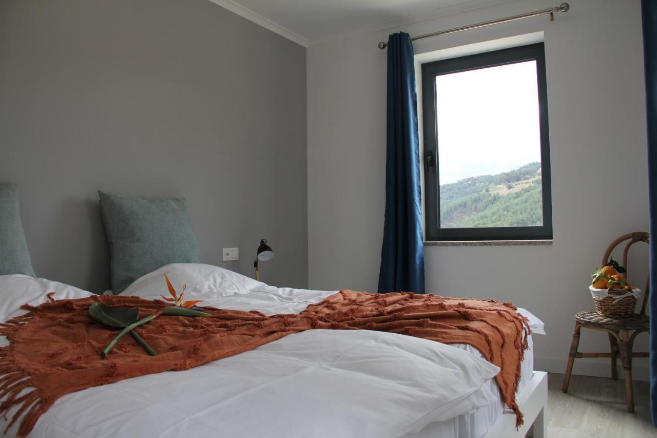 Quinta Do Fojo Valonguinho, Barro Bed and Breakfast Barro  Exteriör bild